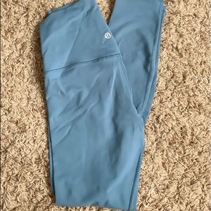 lululemon aligns size 2